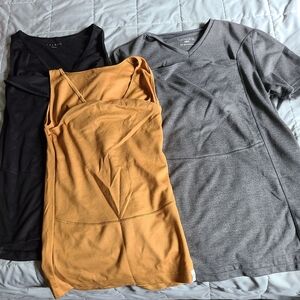 Lalabu soothe carrier shirts (2)Small, 1 men's large